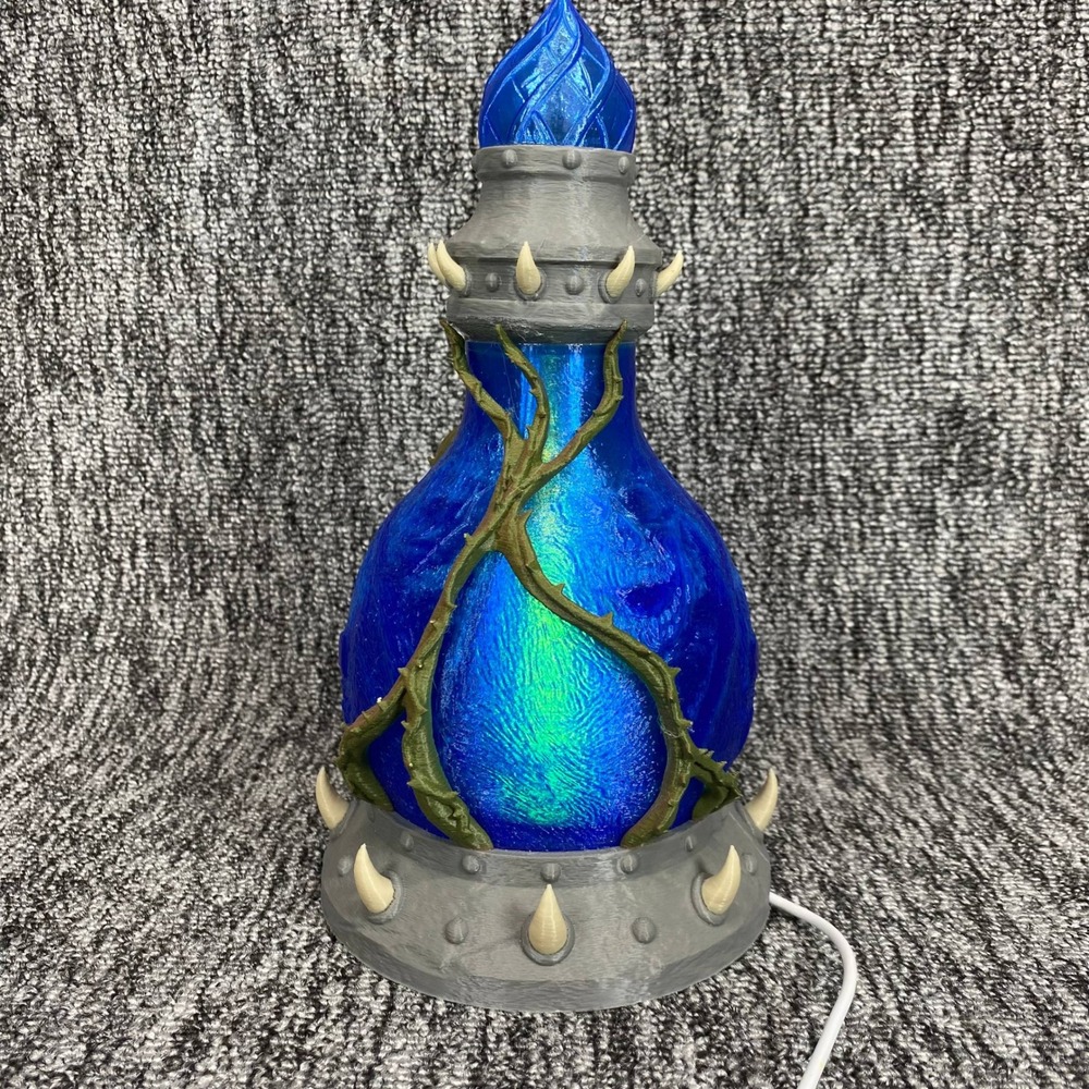 3D Printed‎ Mana Potion Desk Lamp LED Light Skull Cursed Bottle Gothic Decor